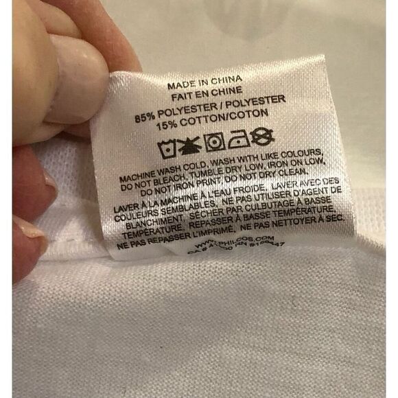 AALIYAH - NWOT - L Sz L - Crewneck, Cap Sleeve, White Graphic Tee - Picture 6 of 7